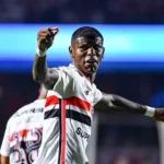 Inter é surpreendido com lesão de Kayky nas férias e atacante passa por cirurgia