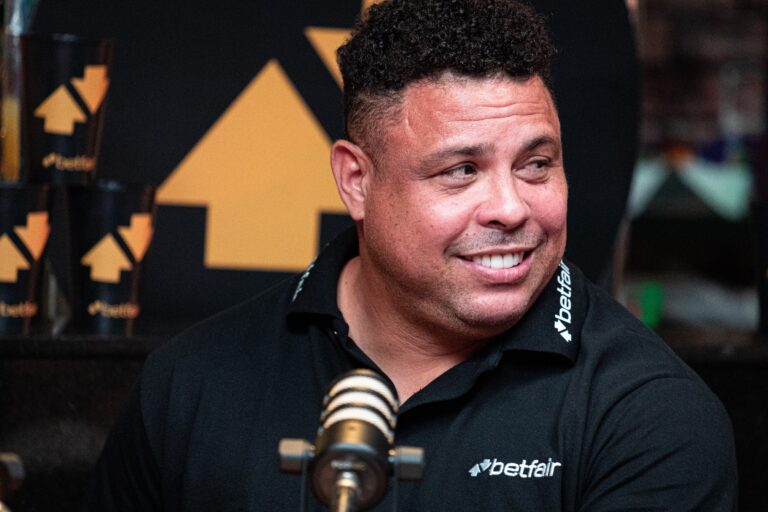 Aos-48-anos-Ronaldo-Fenomeno-relembra-fatos-da-car0326513400202409241645