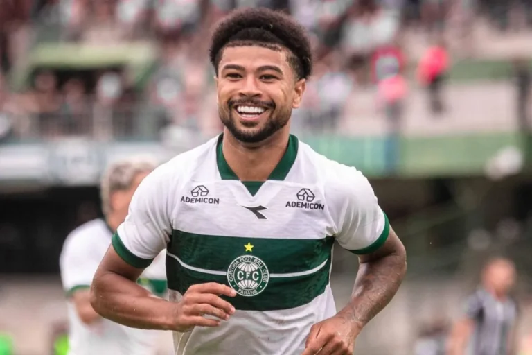 https___media.umdoisesportes.com.br_main_2026_03_lucas-ronier-melhor-momento-coritiba