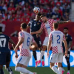 CROÁCIA VENCE O PANAMÁ E RESPIRA NA COPA DO MUNDO