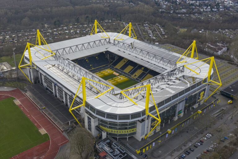 Signal Iduna Park: história, capacidade e importância do maior estádio da Alemanha