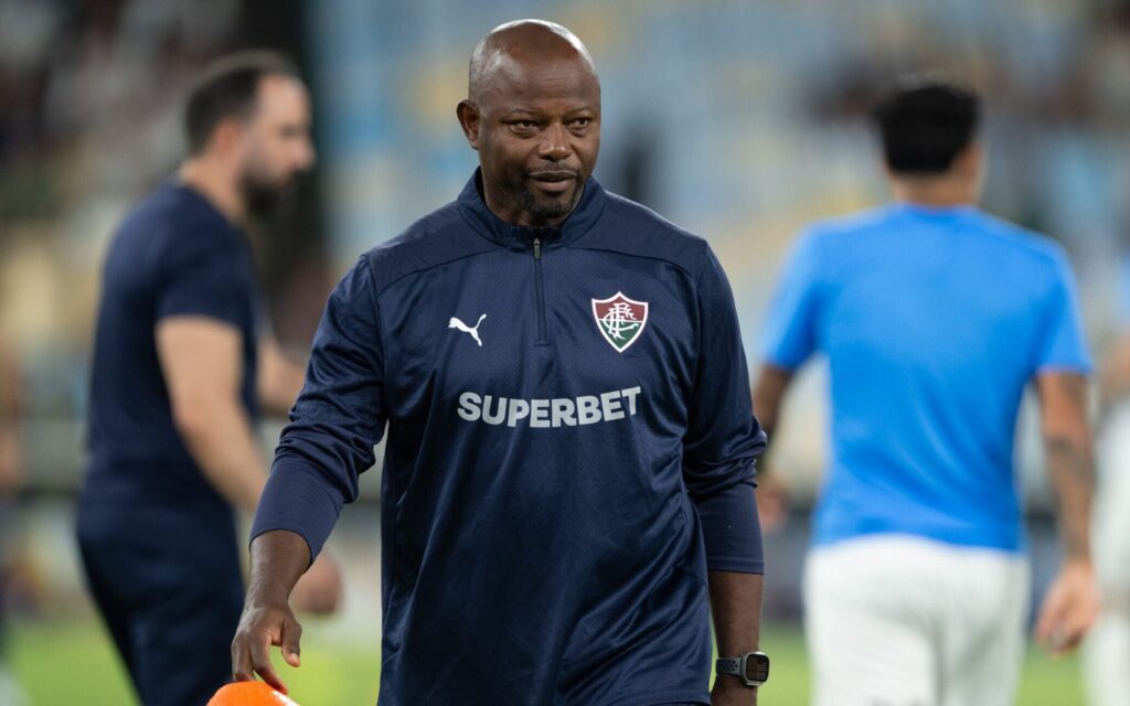 Marcao-tecnico-interino-do-Fluminense-scaled-aspect-ratio-512-320