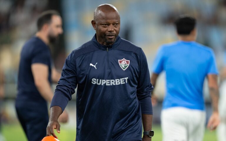 Marcao-tecnico-interino-do-Fluminense-scaled-aspect-ratio-512-320